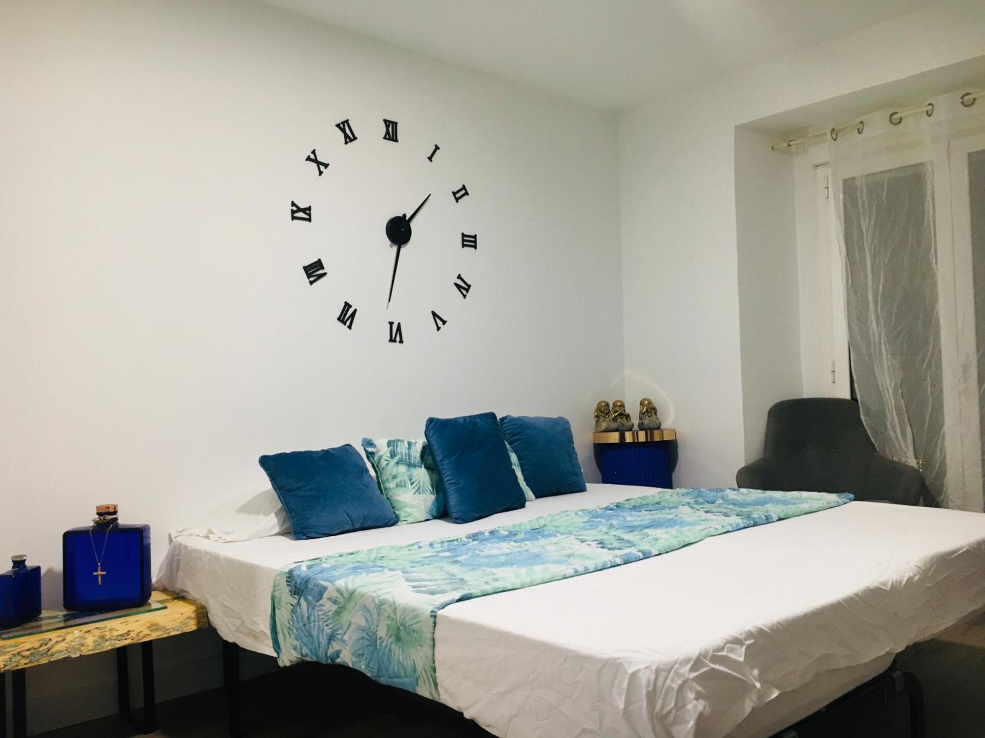 Apartamento Delux Ll Madrid Eksteriør billede